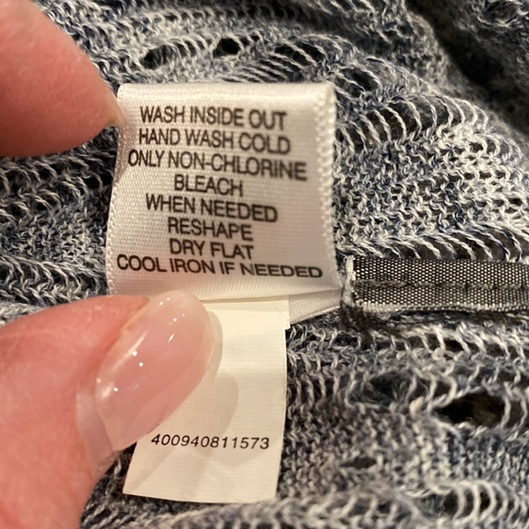 Simply Vera Vera Wang Tunic Size: M - Picture 12 of 13